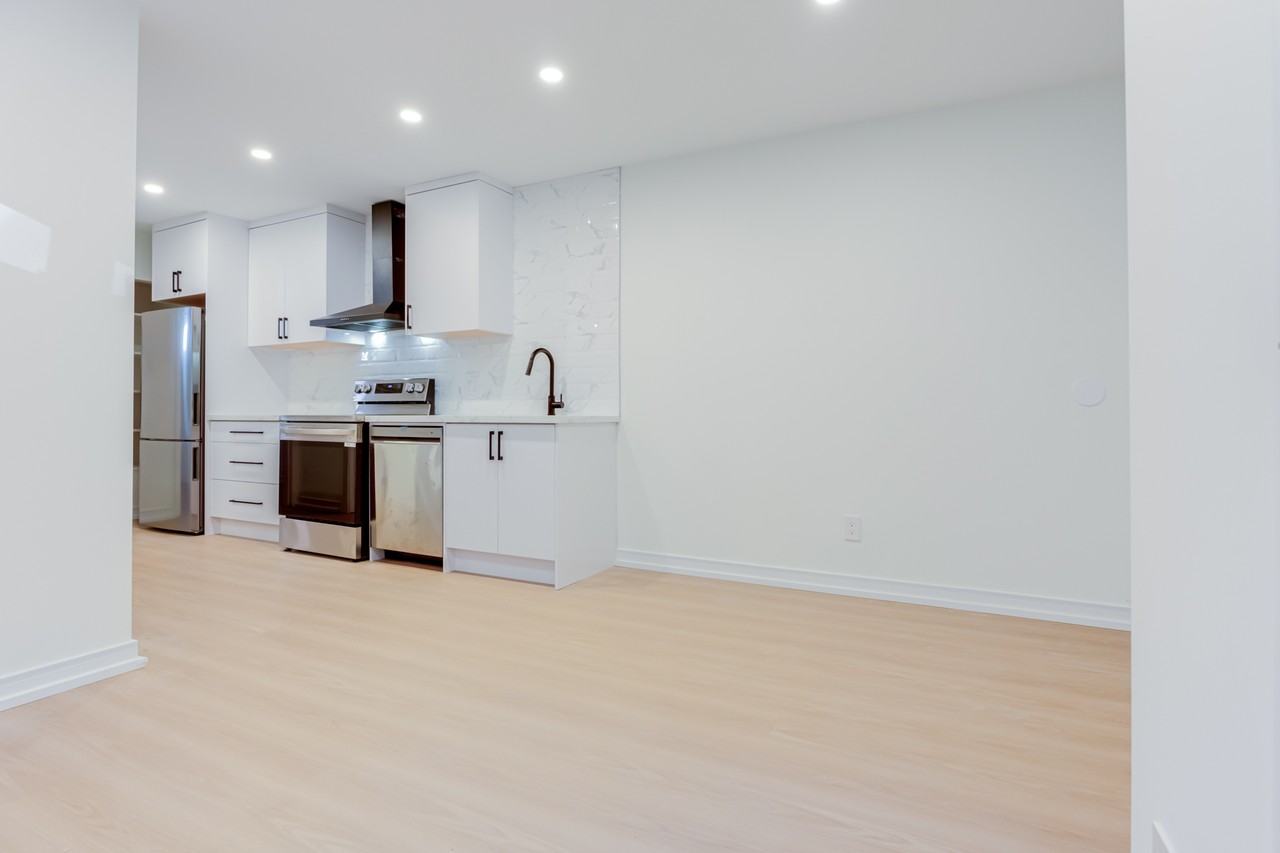 11 Condor Avenue #C - Photo 4 of 11