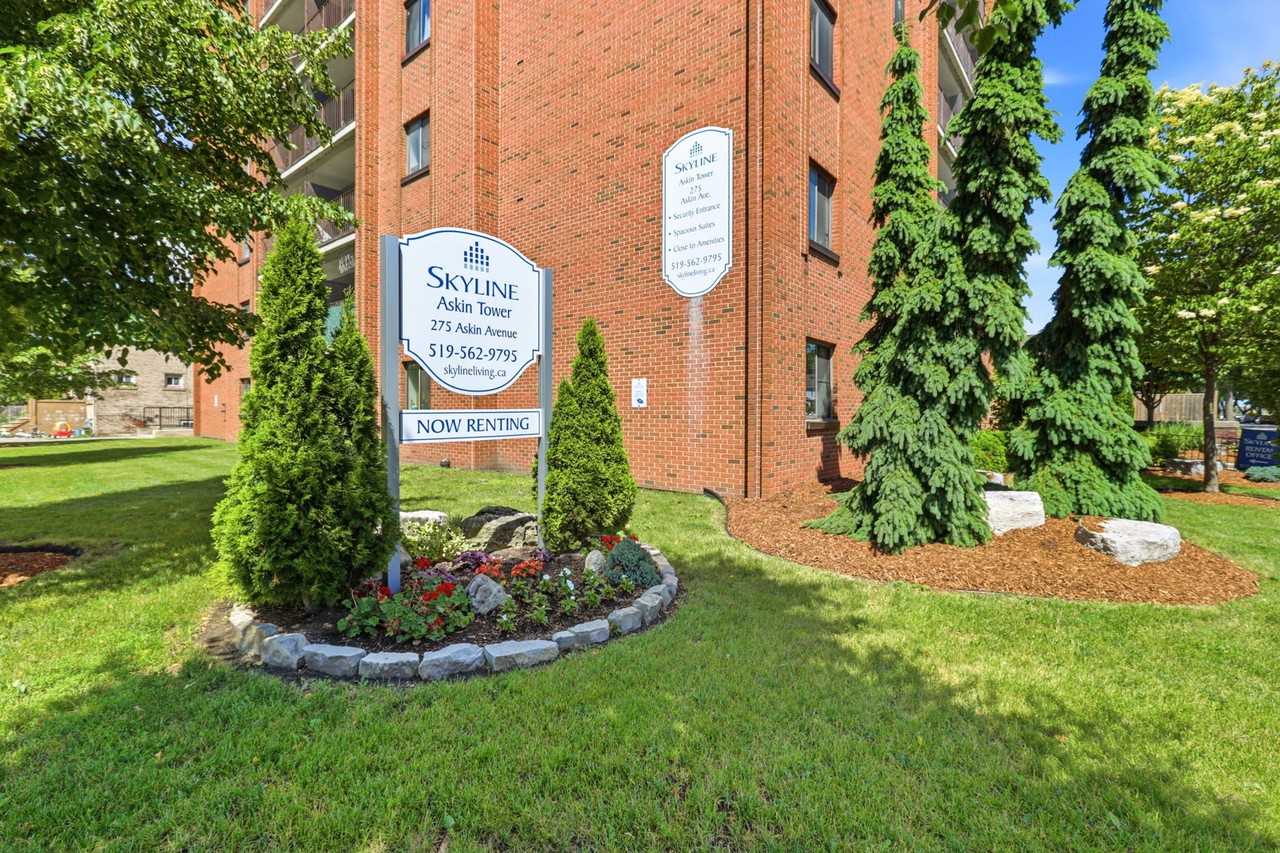Askin Tower Apartments - Photo 4 of 27