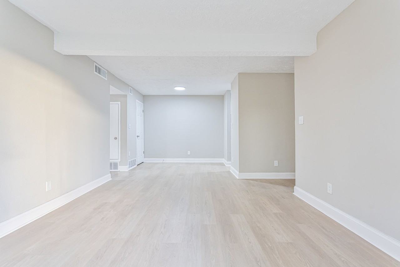 The Eastern Apartments - Photo 3 of 50