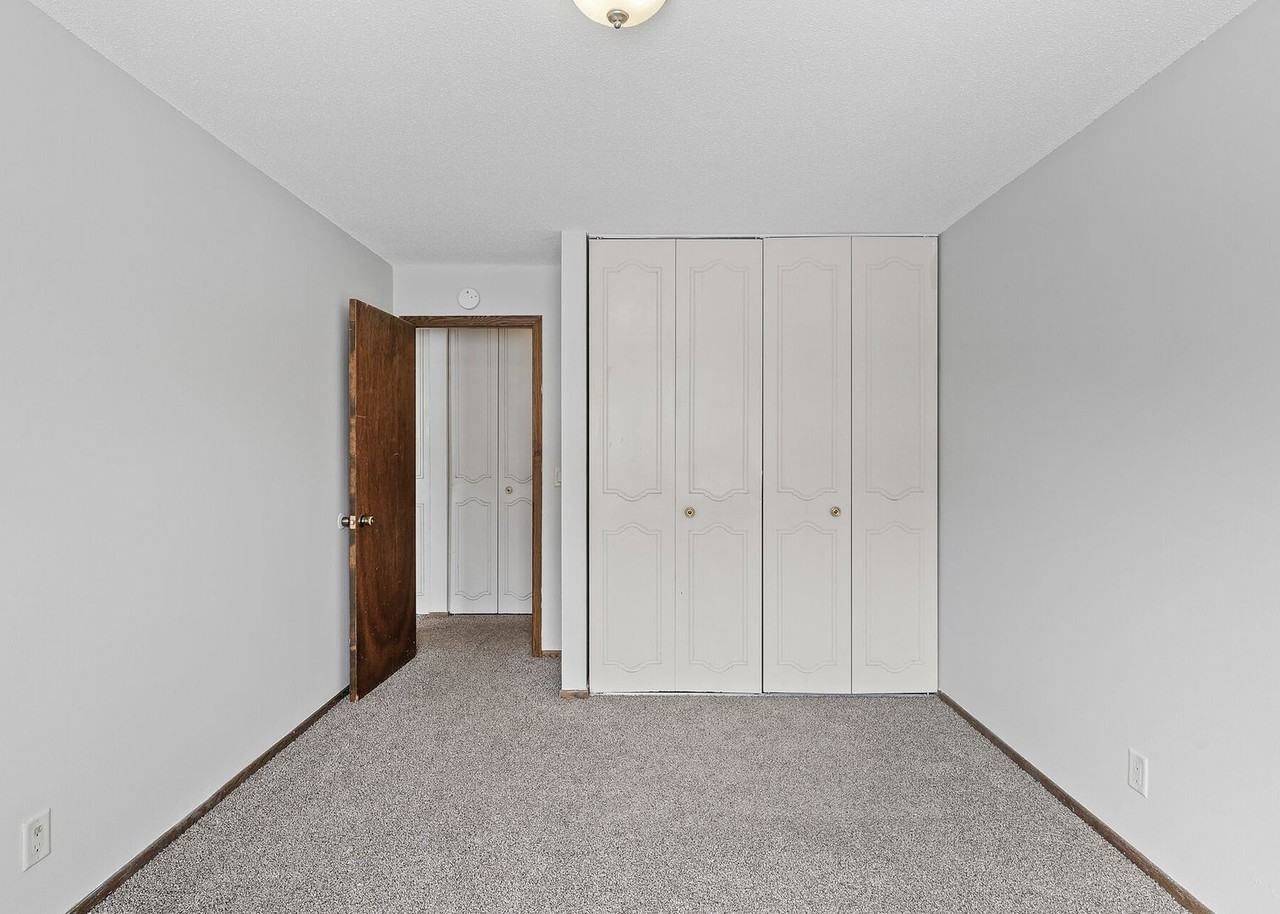 Highland Gables Apartments - Photo 5 of 25