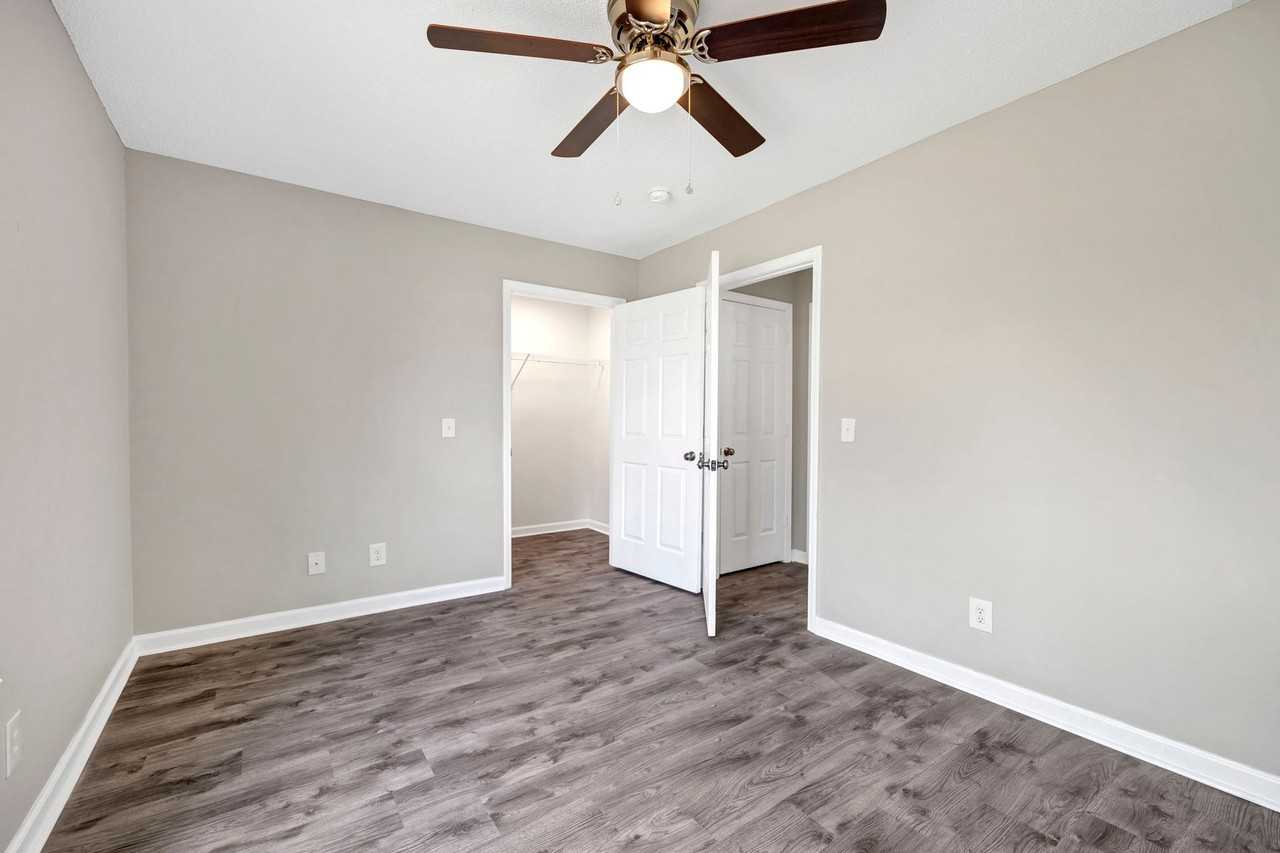 Elm Creek Apartments - Photo 5 of 50