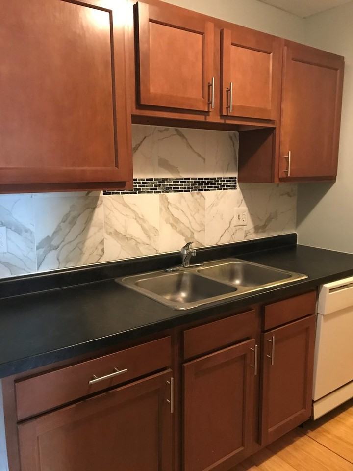 PERSAUD BRAMANTES APARTMENTS - Photo 2 of 15