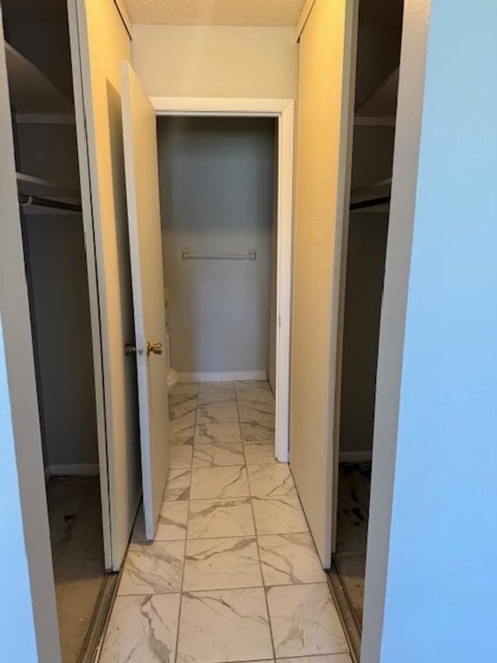PERSAUD BRAMANTES APARTMENTS - Photo 7 of 15