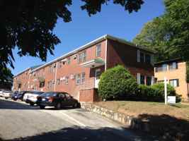 featured image of 954 Saint Charles Ave Ne #09