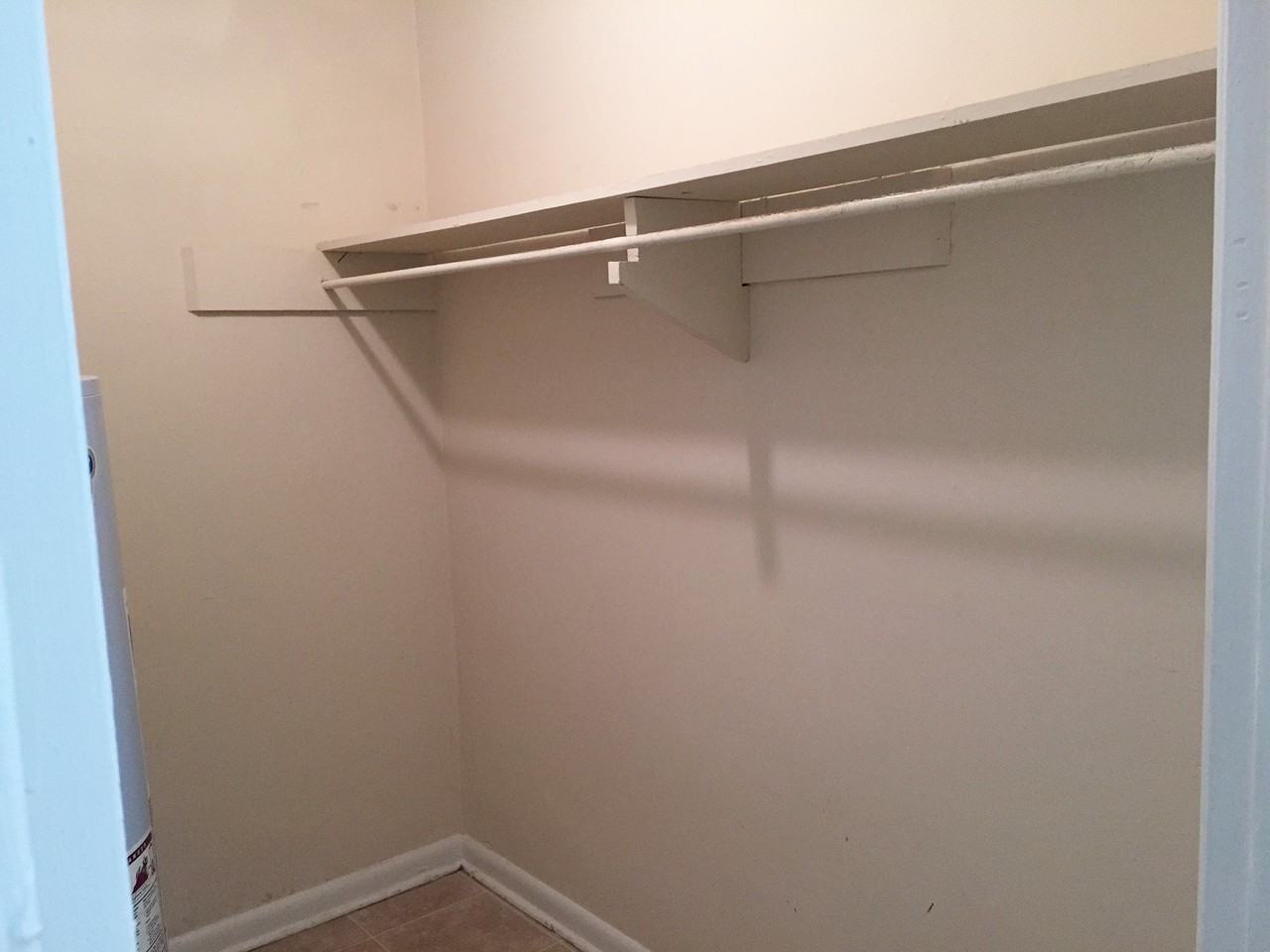954 Saint Charles Ave Ne #09 - Photo 5 of 15