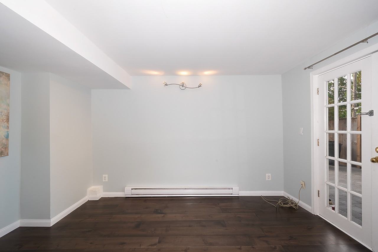194 West Kings Road - Photo 6 of 19