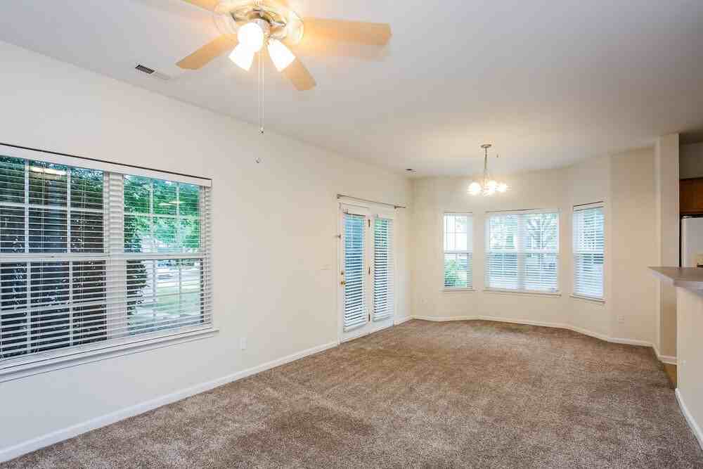 19404 Fridley Ln - Photo 6 of 17