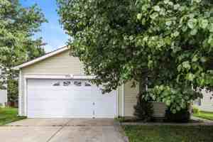 featured image of 6715 Everbloom Ln