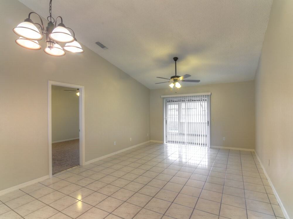 1247 Holly Springs Cir - Photo 3 of 13