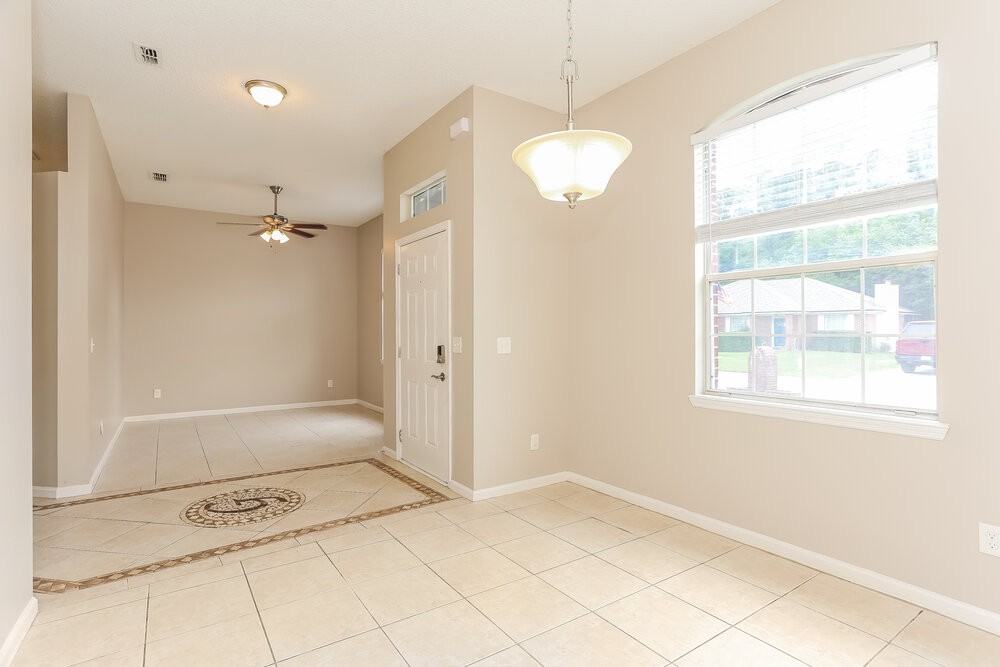 2222 Thomas Lynch Ct - Photo 6 of 16