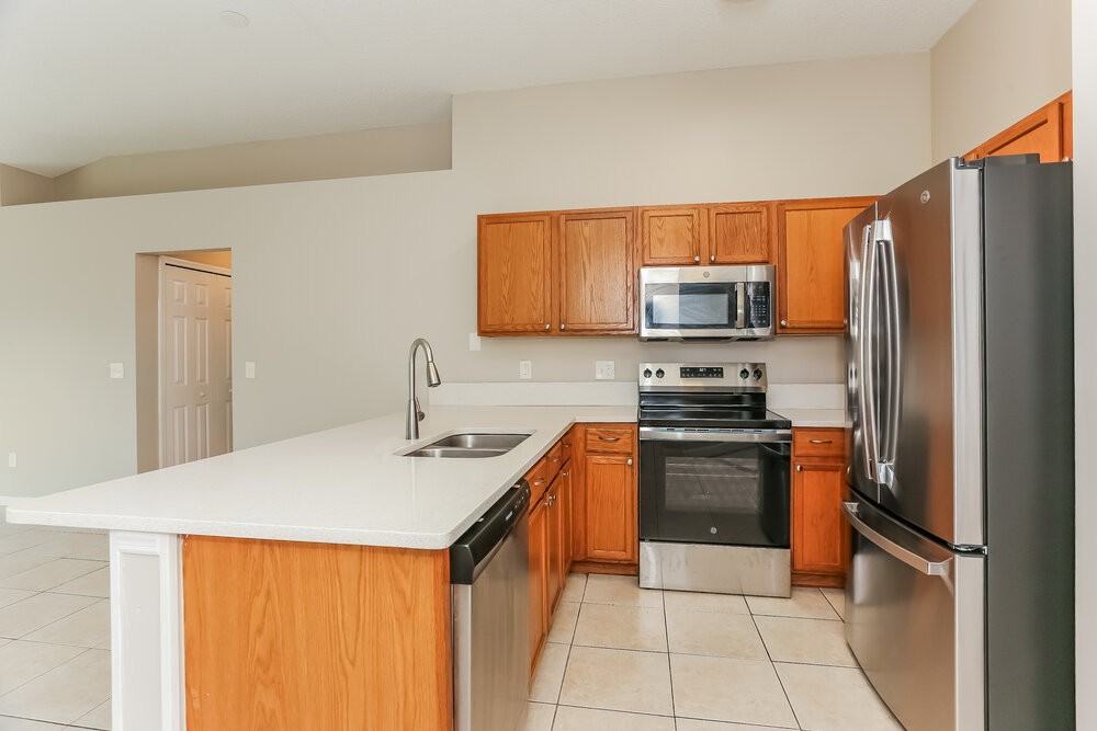 2222 Thomas Lynch Ct - Photo 7 of 16