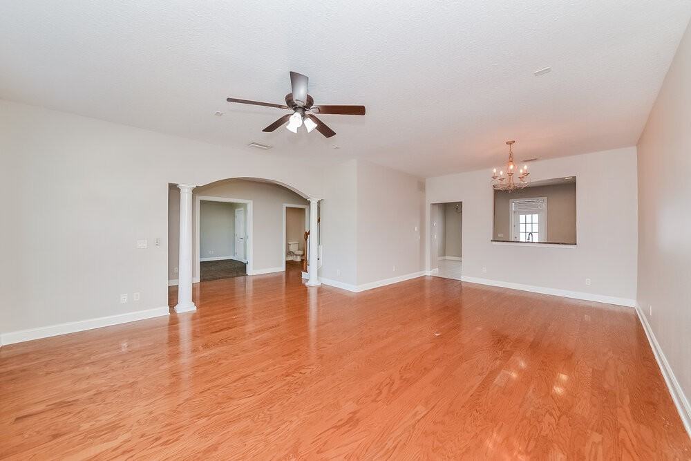 204 Aberdeen Pond Dr - Photo 5 of 34