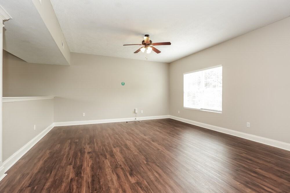 3342 Hamberton Cir - Photo 4 of 20