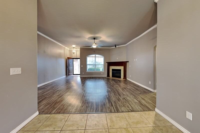 9908 Allie Hope Ln - Photo 5 of 18