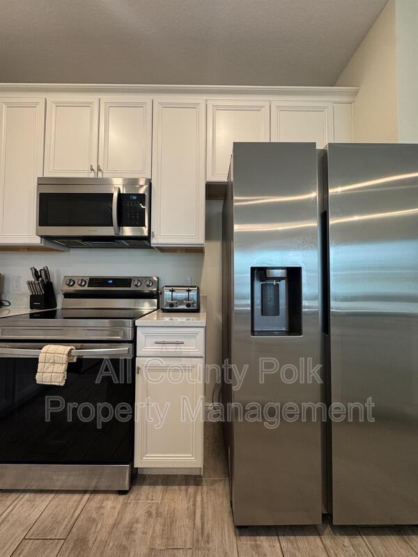 3188 Caribbean Soul Dr - Photo 3 of 37