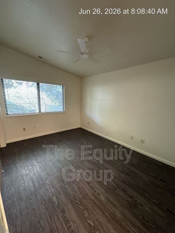 4944 W Westgate Ct - Photo 6 of 13