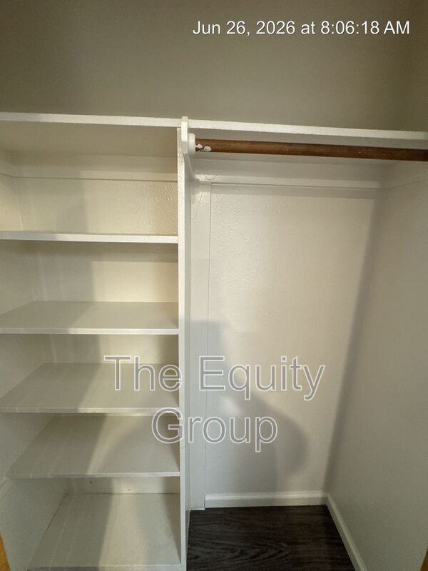 4944 W Westgate Ct - Photo 7 of 13
