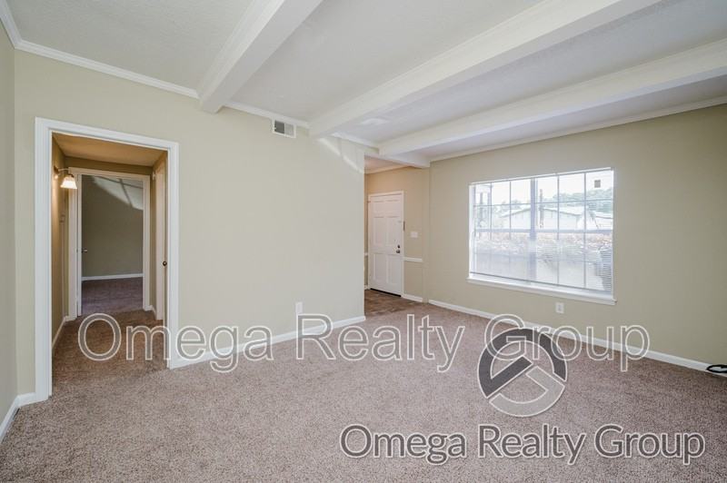 2262 Chapel Hill Rd - Photo 5 of 24