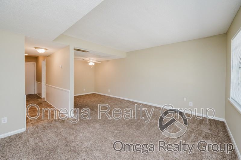 2274 Chapel Hill Rd - Photo 5 of 29