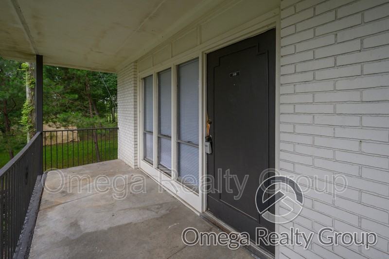 4724 S Court St #218 - Photo 2 of 26
