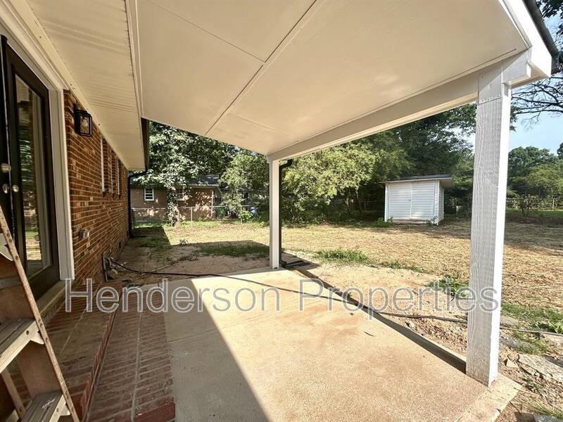 5405 Myrica Ln - Photo 3 of 20