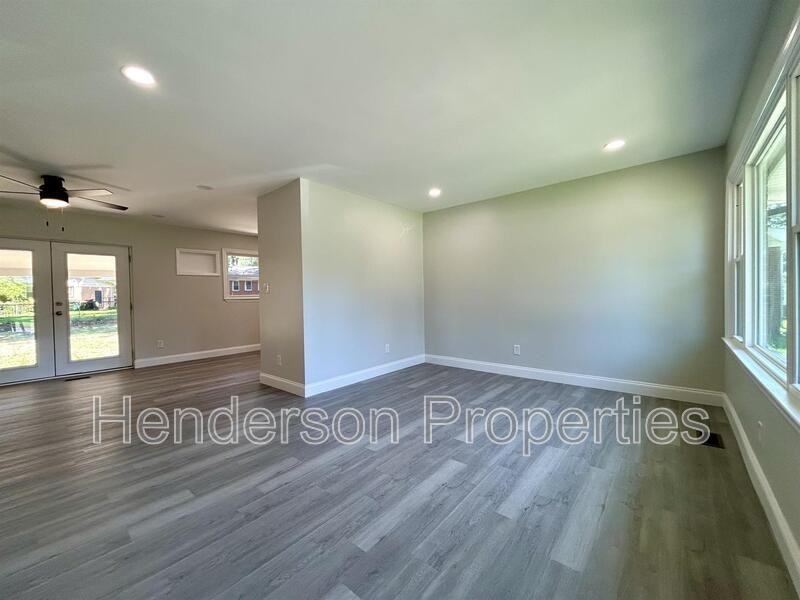 5405 Myrica Ln - Photo 4 of 20