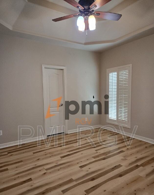 1907 Audrey Dr - Photo 3 of 17