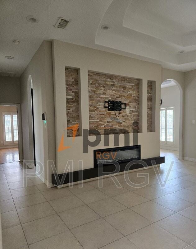 1907 Audrey Dr - Photo 7 of 17