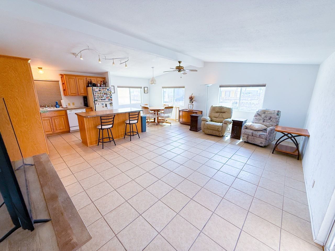 11334 S Bonnie Ave #1 - Photo 7 of 28