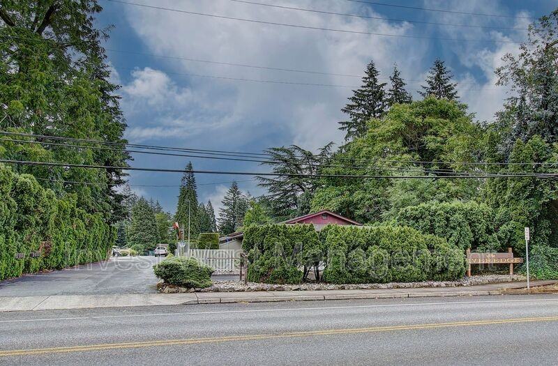 854 Washougal River Rd - Photo 3 of 33