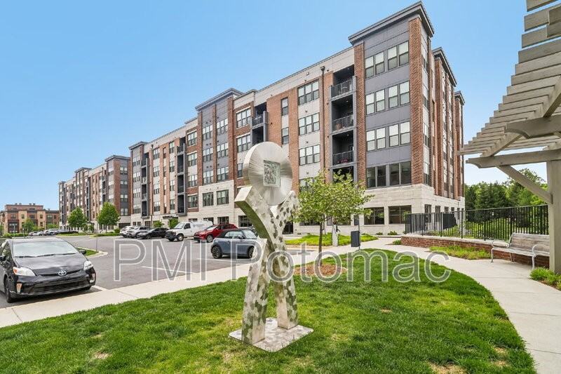 3503 Bellflower Ln #406 - Photo 6 of 49