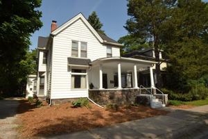 featured image of 113 N Hamilton St