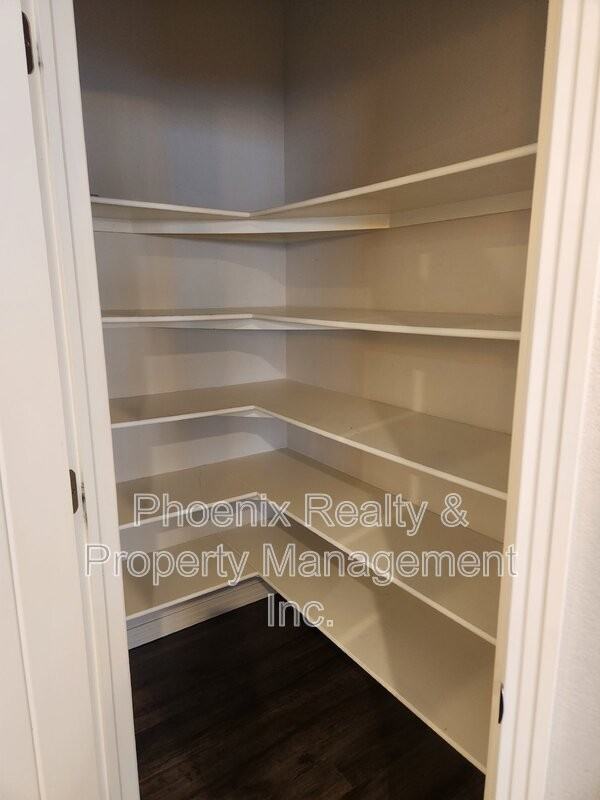 589 Gallegos Cir - Photo 7 of 24