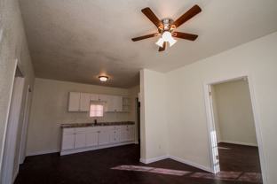 924 Saint James - Photo 1 of 1