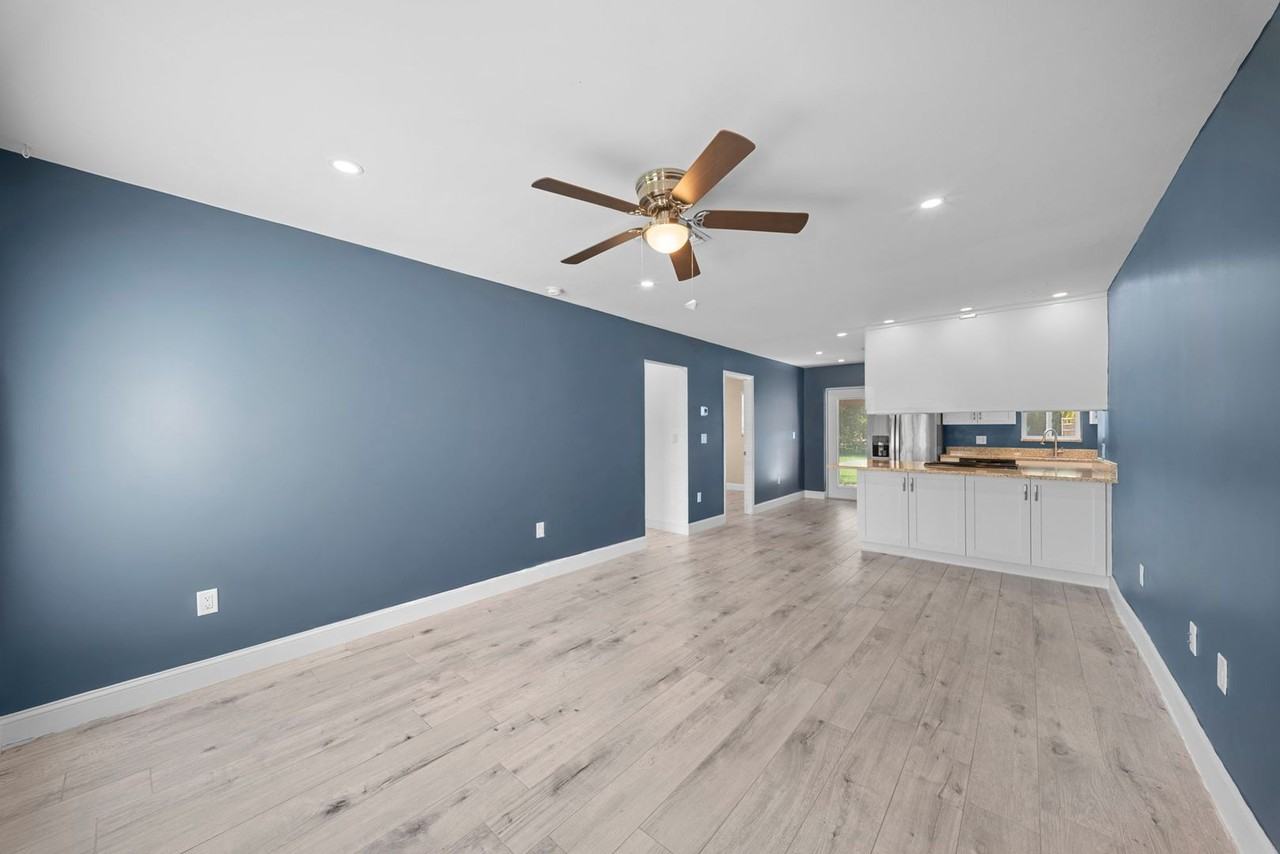 645 95th Ave N #1 - Photo 2 of 21