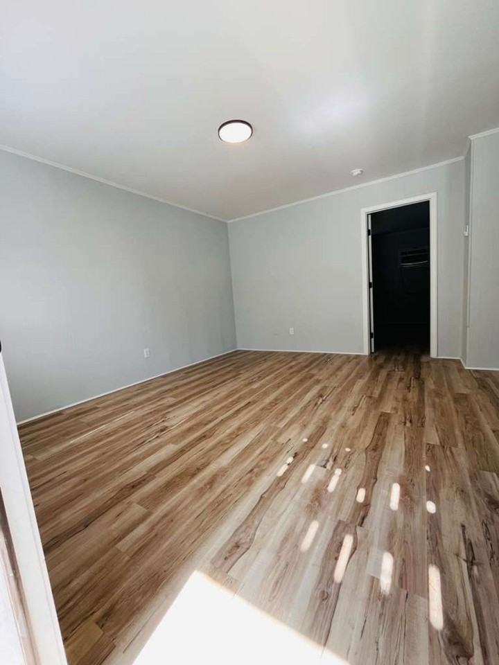 Newly Remodeled 1 Bedroom Apartment - Photo 2 of 5