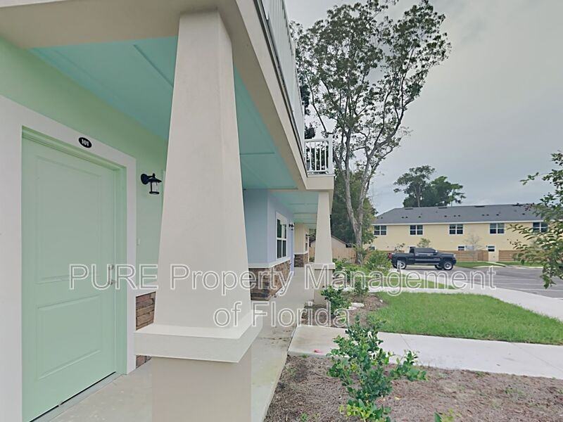 318 Neterrace #102 - Photo 3 of 22