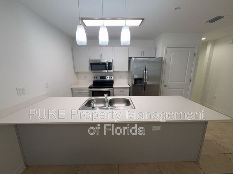 318 Neterrace #102 - Photo 5 of 22
