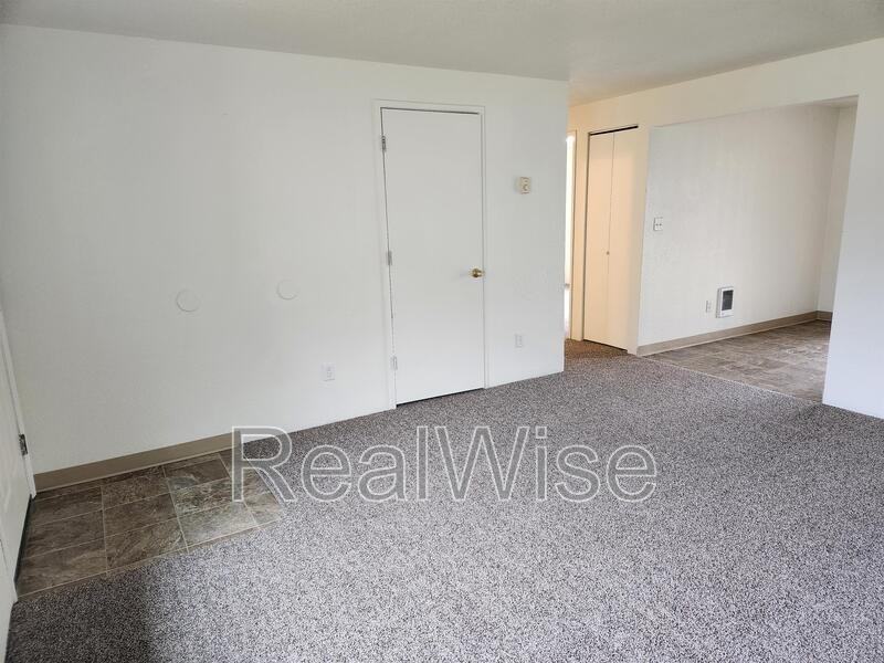 104 Nw Mercy Hills Dr - Photo 4 of 30