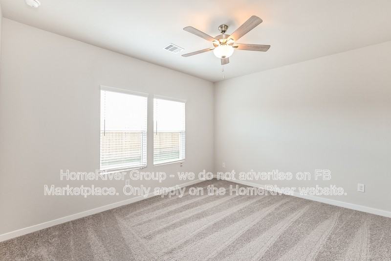 11889 Whirlaway Dr - Photo 6 of 18