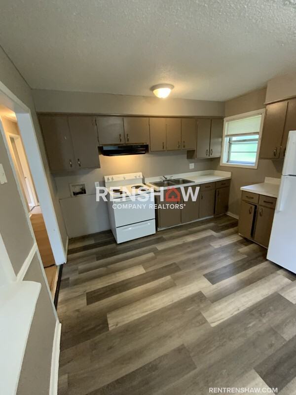 1539 Defoe Rd - Photo 5 of 15