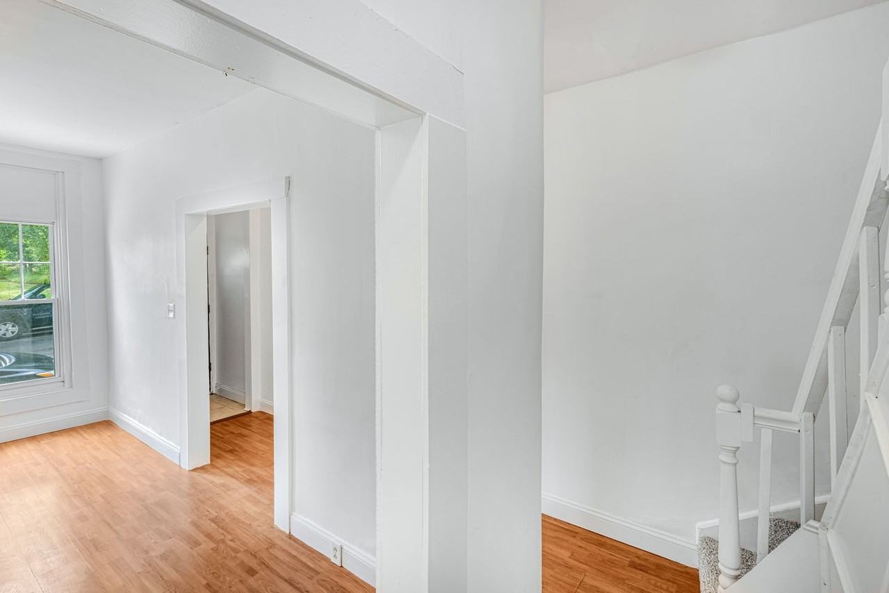 1312 Homewood Ave - Photo 2 of 21