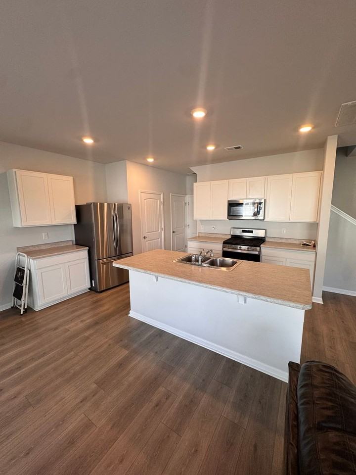 845 Long Leaf Rd - Photo 5 of 21