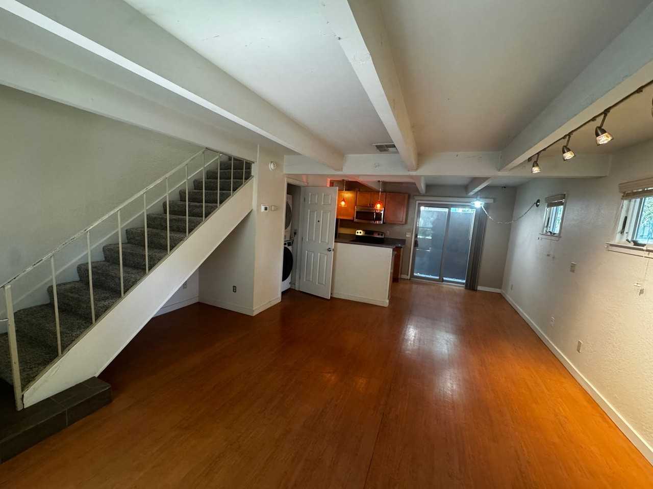 2110 H Street Apartments - Photo 6 of 15