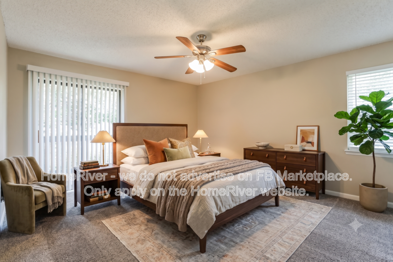 7966 Amandas Crossing Dr E - Photo 3 of 22