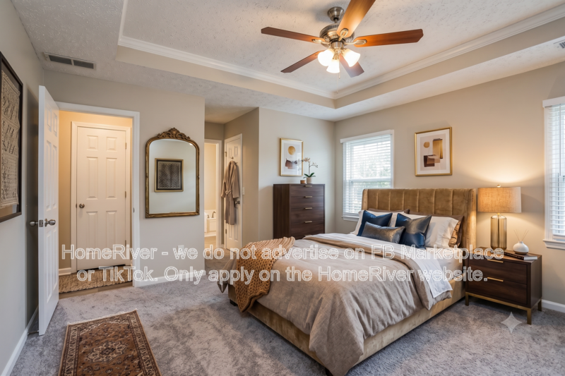768 Wilkes Dr - Photo 4 of 27