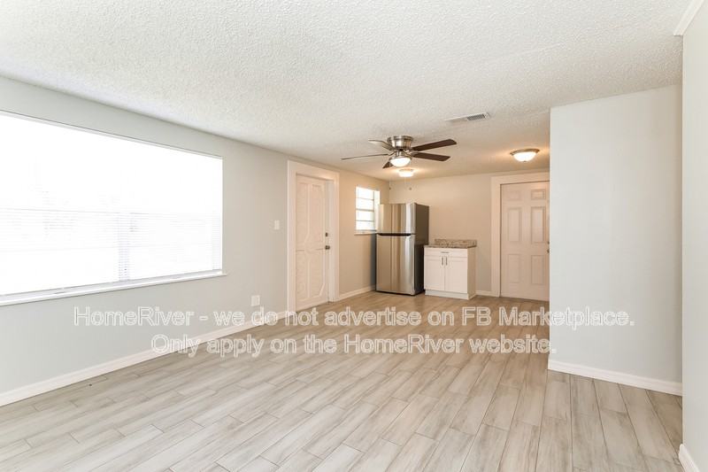 206 4th Jpv St - Photo 3 of 17