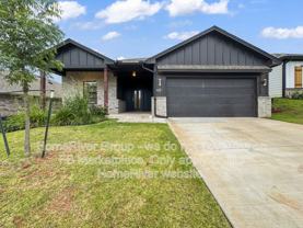 305 E 7th St - Photo 1 of 1