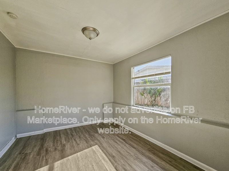 1048 Powersong St - Photo 6 of 24