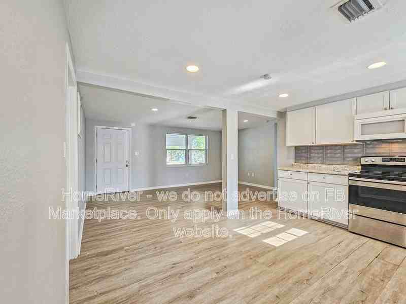 1048 Powersong St - Photo 7 of 24